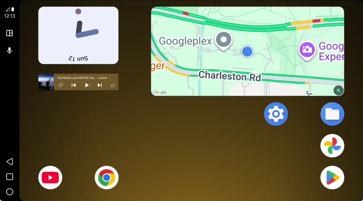 Home screen with live widgets